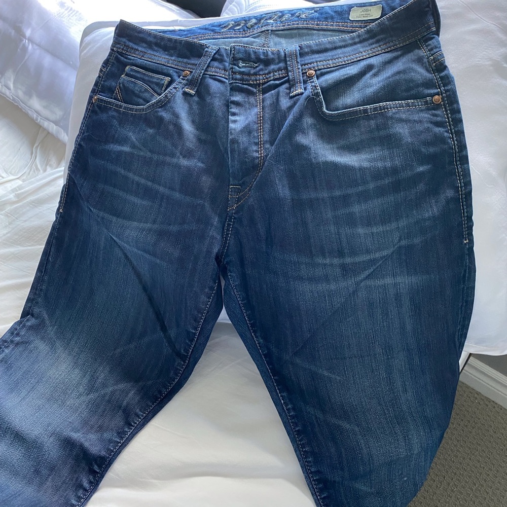 Mavi Jeans